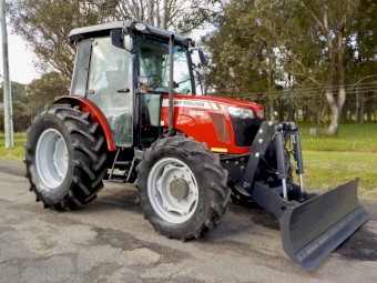 2013 MASSEY FERGUSON 3645 4x4 Agricultural Farm Tractor with Front Grader Blade
