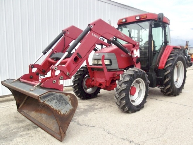 McCormick CX85 4WD Tractor Air Con Loader Bucket Forks