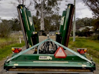 2016 Late Model Major 8400 GR PTO Winged Wide Area Rotary Turf Mower/Slasher