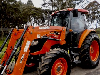 2017 Kubota M8540 4x4 Agricultural Farm Tractor with FEL