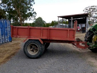 Tipping Trailer