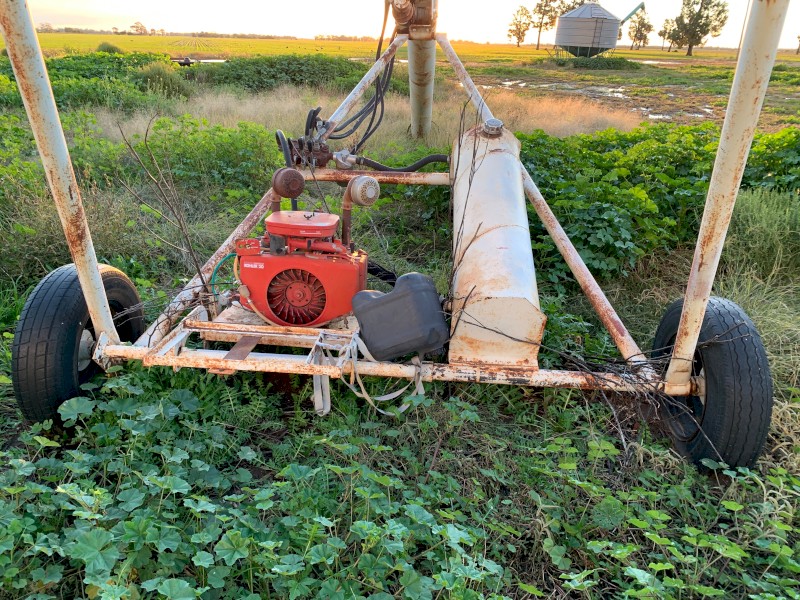 Normoyle 40' x 9" Hydraulic Grain Auger