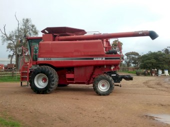 2003 Case IH 2388 Exclusive