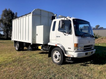 MITSUBISHI FIGHTER FK61 CHIPPER TIPPER 