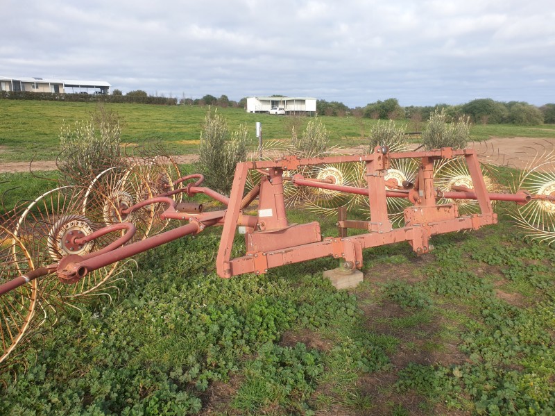 Rake Hay Sitrex RP-5 a 10 Wheel Rake