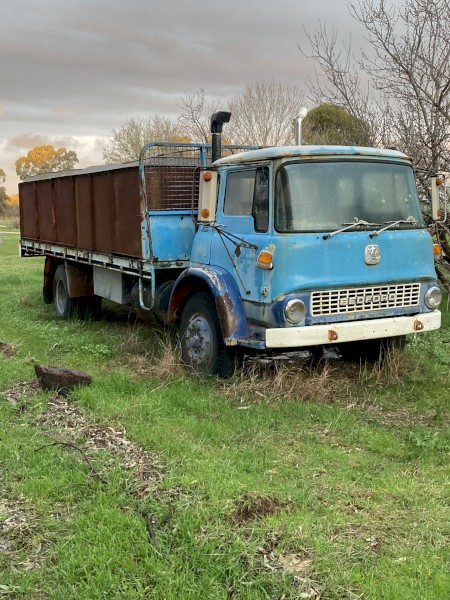 1974 20ft. Tipping Tray Bedford Truck