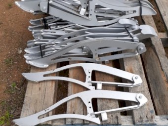 Crop Lifters suit Case 1010 Front