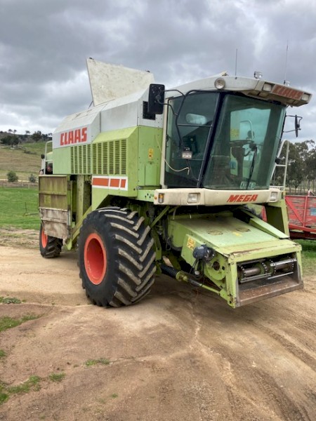 1996 Claas 208 Mega Header with 30ft Front