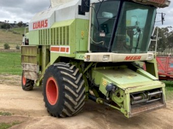 1996 Claas 208 Mega Header with 30ft Front