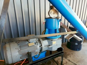 Feed and wood pellet mill machine 22kW 250-400kgh