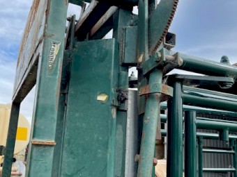 Uppro 9ft cattle crush