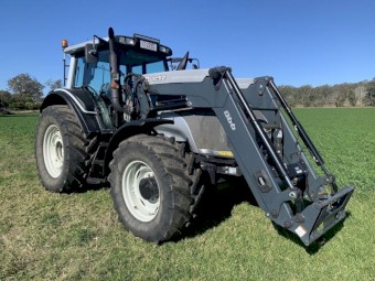 Valtra T151 with 2650hrs