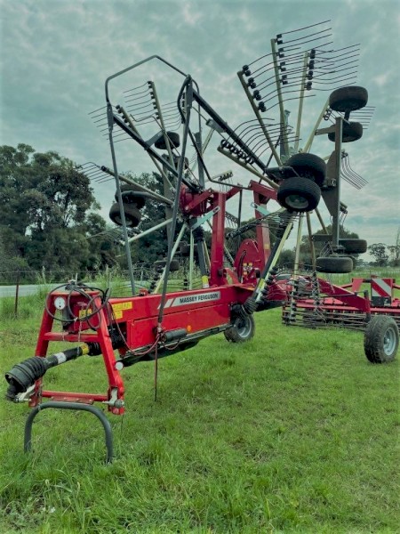 2018 Massey Ferguson 762 Twin Rotar Rake