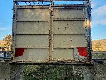 22ft 2x1 stock crate.