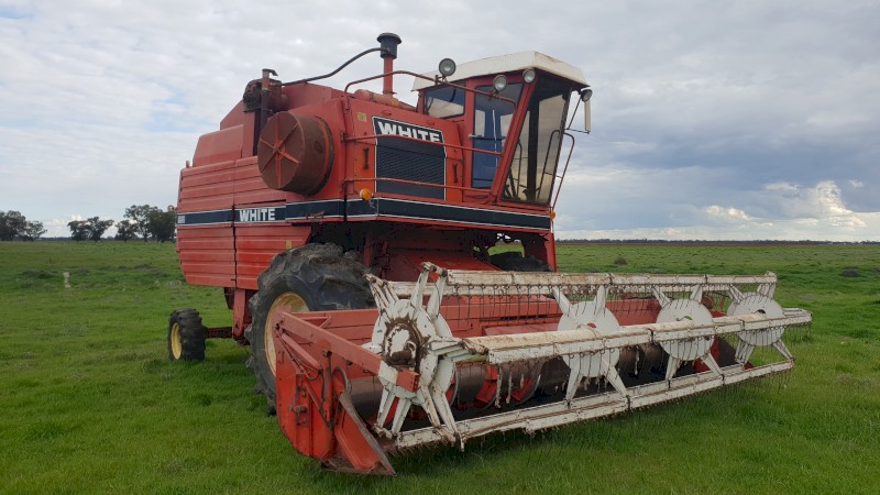 White 8900 Harvester
