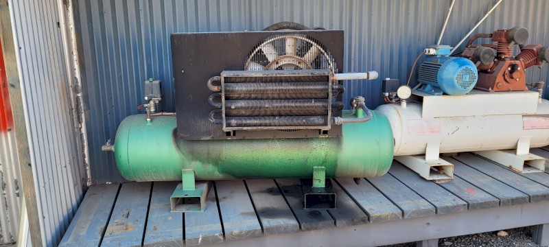 Champion Compressor 52cfm