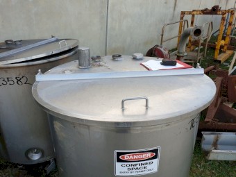 Stainless Steel Vat with lid - 1200Litre