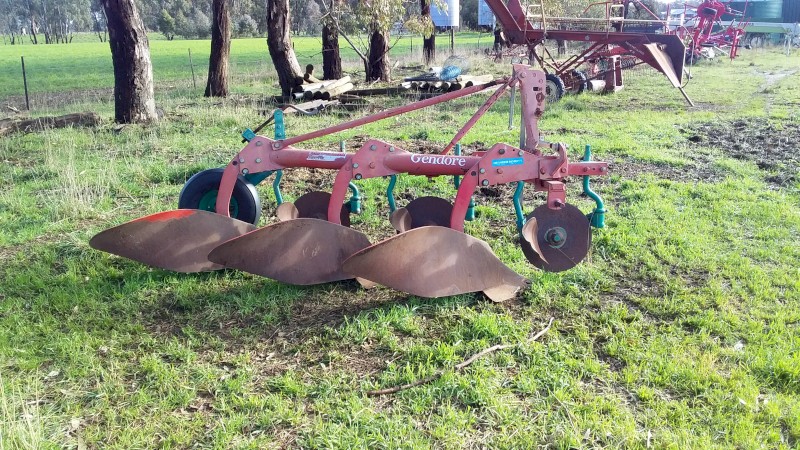 Kvernland 3 Furrow 14inch Mouldboard Plough