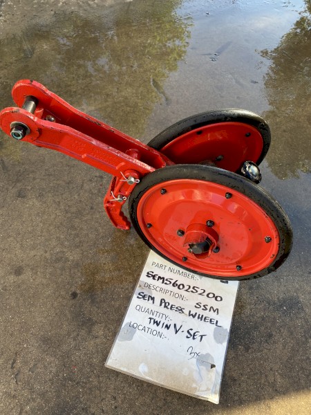 Semeato  SSM Twin V-Set Press Wheel