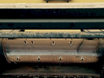 Case 1688 & 30 ft Honey Bee Draper Front