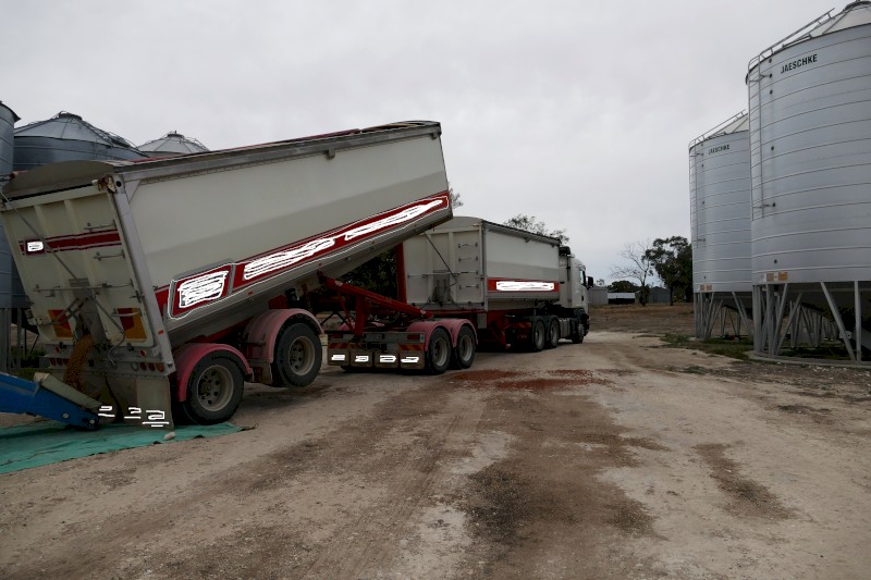 2008 Tefco 19 metre tipper set