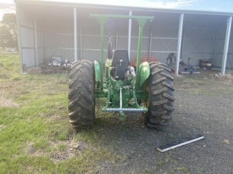 John Deere 2030 Tractor