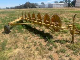 7 Wheel Connor Shea Hay Rake