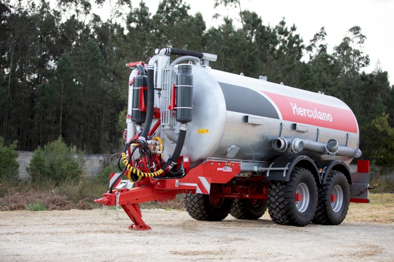 2021 Herculano CH 12000 litre Slurry Spreader