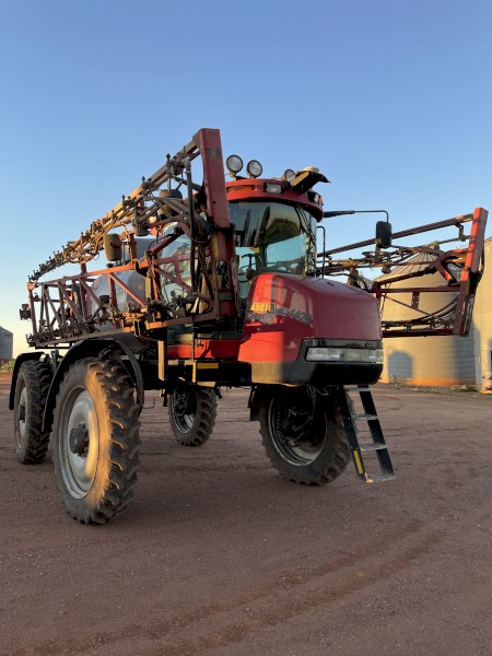 2008 Case IH Patriot 4420 Self Propelled Boom Spray