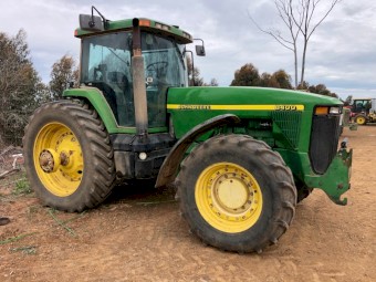 John Deere 8400 Tractor