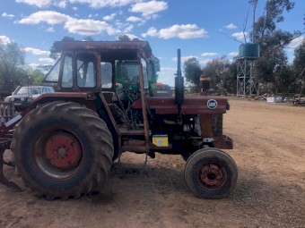 Massey Ferguson 188 Tractor