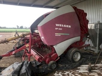 Under Auction - (A180) 2009 Welger RP520 Round Baler 