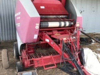 Under Auction - (A180) 2009 Welger RP520 Round Baler 