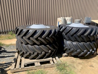 New Dual 580/85 R42 Michelin Tyres & Rims.