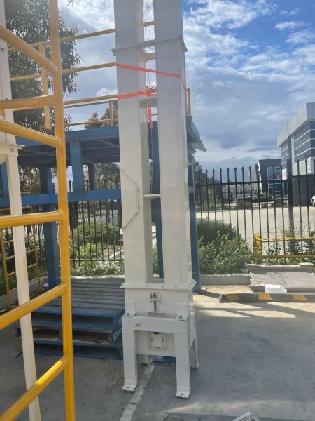 3 Metre Height Bucket elevator
