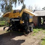 2009 New Holland BR 7070 Round Baler Super Feed 