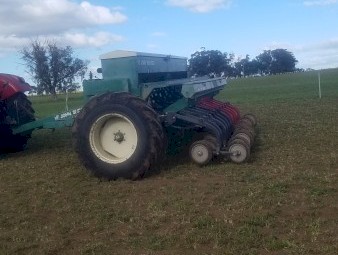 John Shearer 24 run seeder