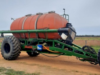 2005 DBS Ausplow 13000L Air Cart