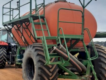 2005 DBS Ausplow 13000L Air Cart