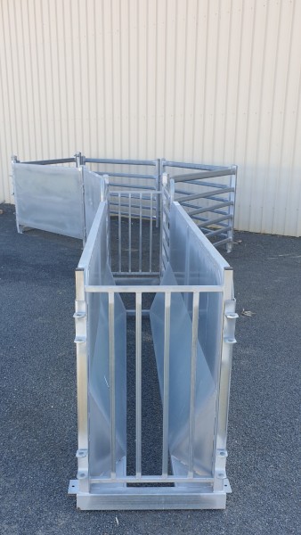 New Sheep Drafting Unit with Bugle Race