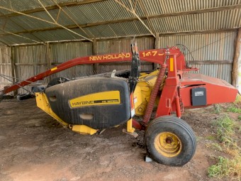 New Holland 1475 Mower Conditioner