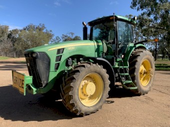 2006 John Deere 8530 Tractor