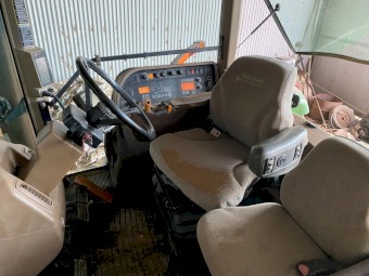 2006 John Deere 8530 Tractor