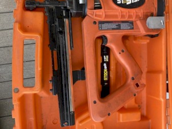 Stockade Cordless Fence Stapler