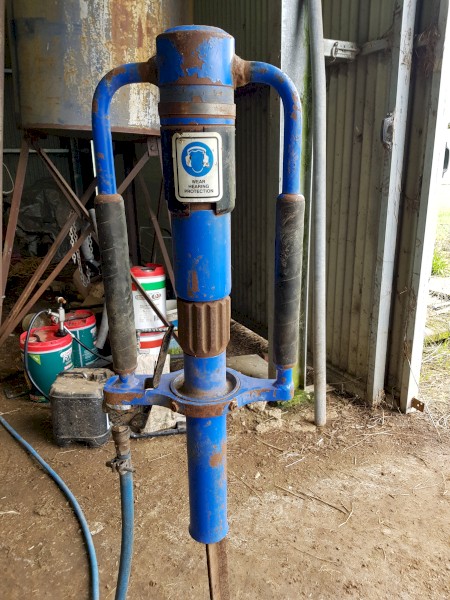 Marchant Picket Post Driver