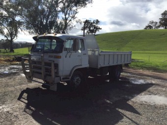 1985 Isuzu FSR Tipper 