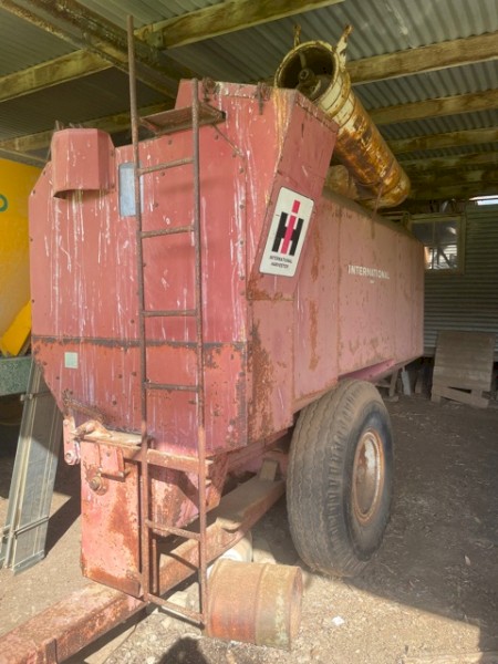 Feed Bin