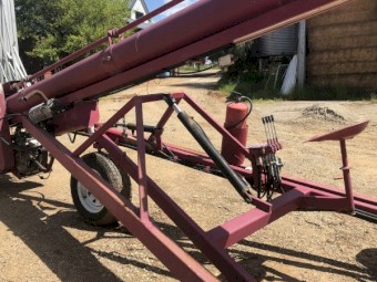 2008 VENNINGS Self Propelled Auger 50ft