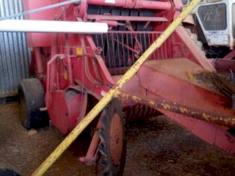 Massey Ferguson 1450 Round Baler