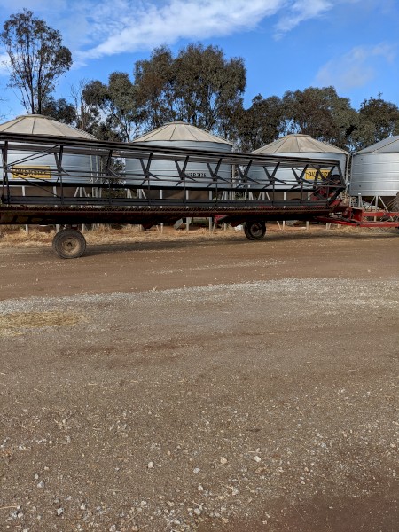 Case IH 730 Windrower